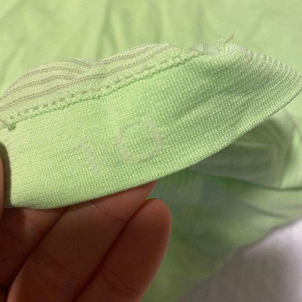 Lululemon Swift Racerback Tank - Picture 3 of 5